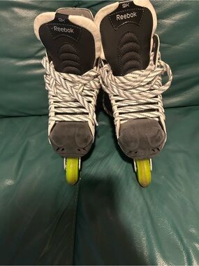 Reebok Pump inline hockey skates